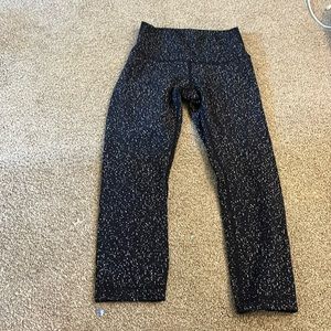 Lululemon cropped leggings